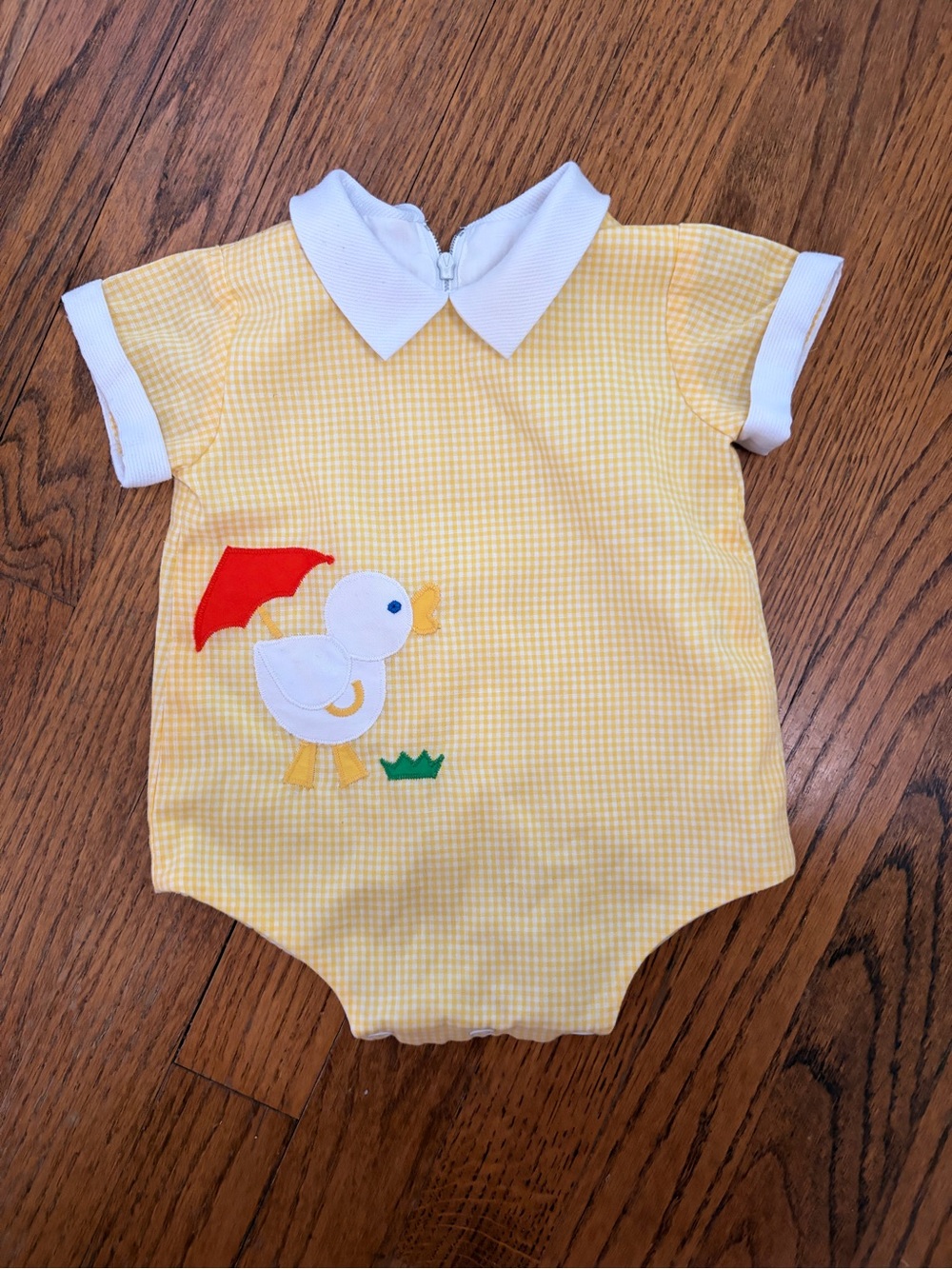 Vintage 0-3 Yellow Gingham Duck Appliqué One-Piece Collar Romper
